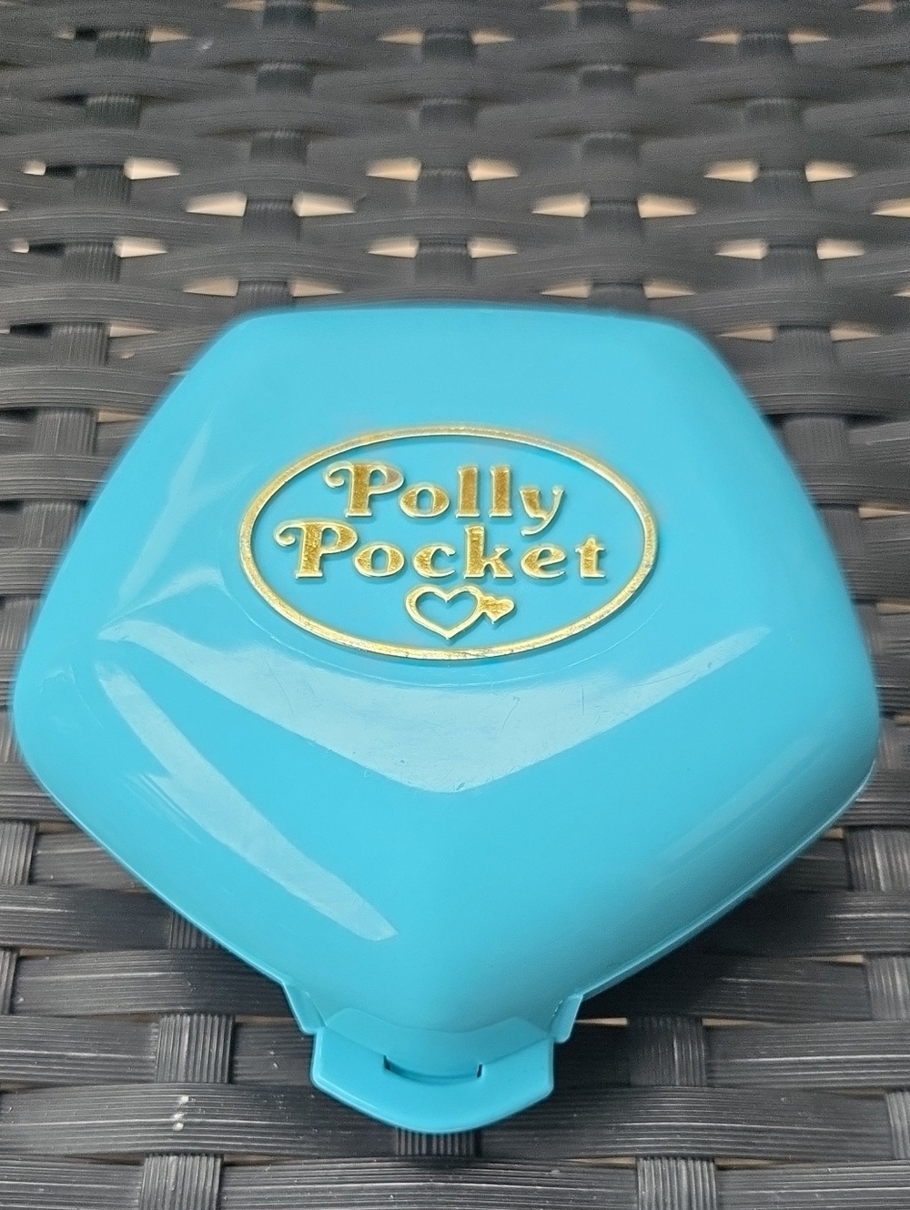 ​EUC VTG 1992 Bluebird Polly Pocket:  Polly in the Nursery 🍼 Blue Compact ONLY